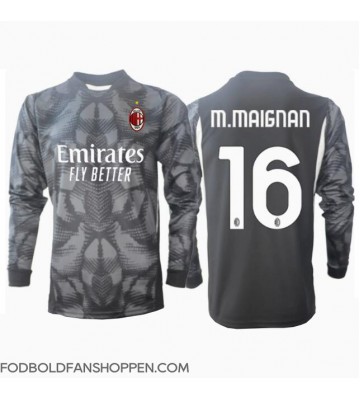 AC Milan Mike Maignan #16 Målmand Hjemmebanetrøje 2024-25 Langærmet